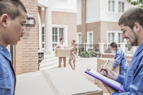 Movers preparing a same day removals job in Brookgreen