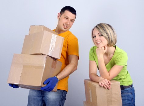 Customer confirming a moving or removal booking